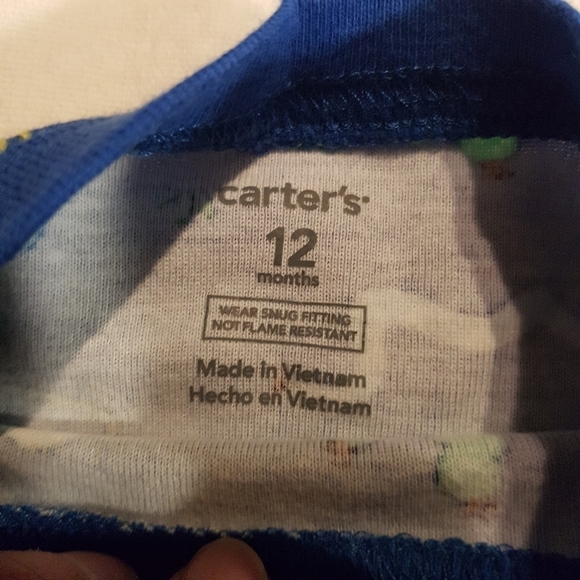 2 pairs of boys 12 months pajamas - Picture 2 of 3